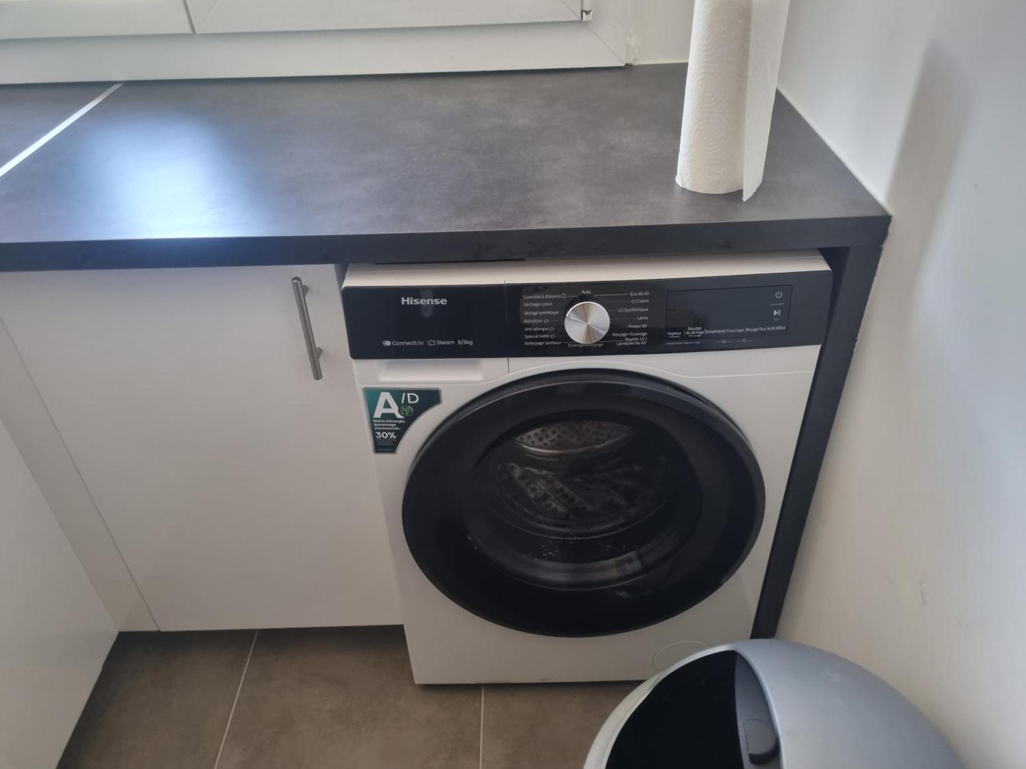 Chambre Privative Renove 2024, Climatisation, Tramway Sur Place , 12 Min Centre, 16 Min Plage, Apercu Lateral Mer, 2 Wc Avec 2 Salle De Bain, Private Room Renovated 2024, Air-Conditioned , Tram On Spot, 2 Toilets And 2 Bathrooms Νίκαια Εξωτερικό φωτογραφία