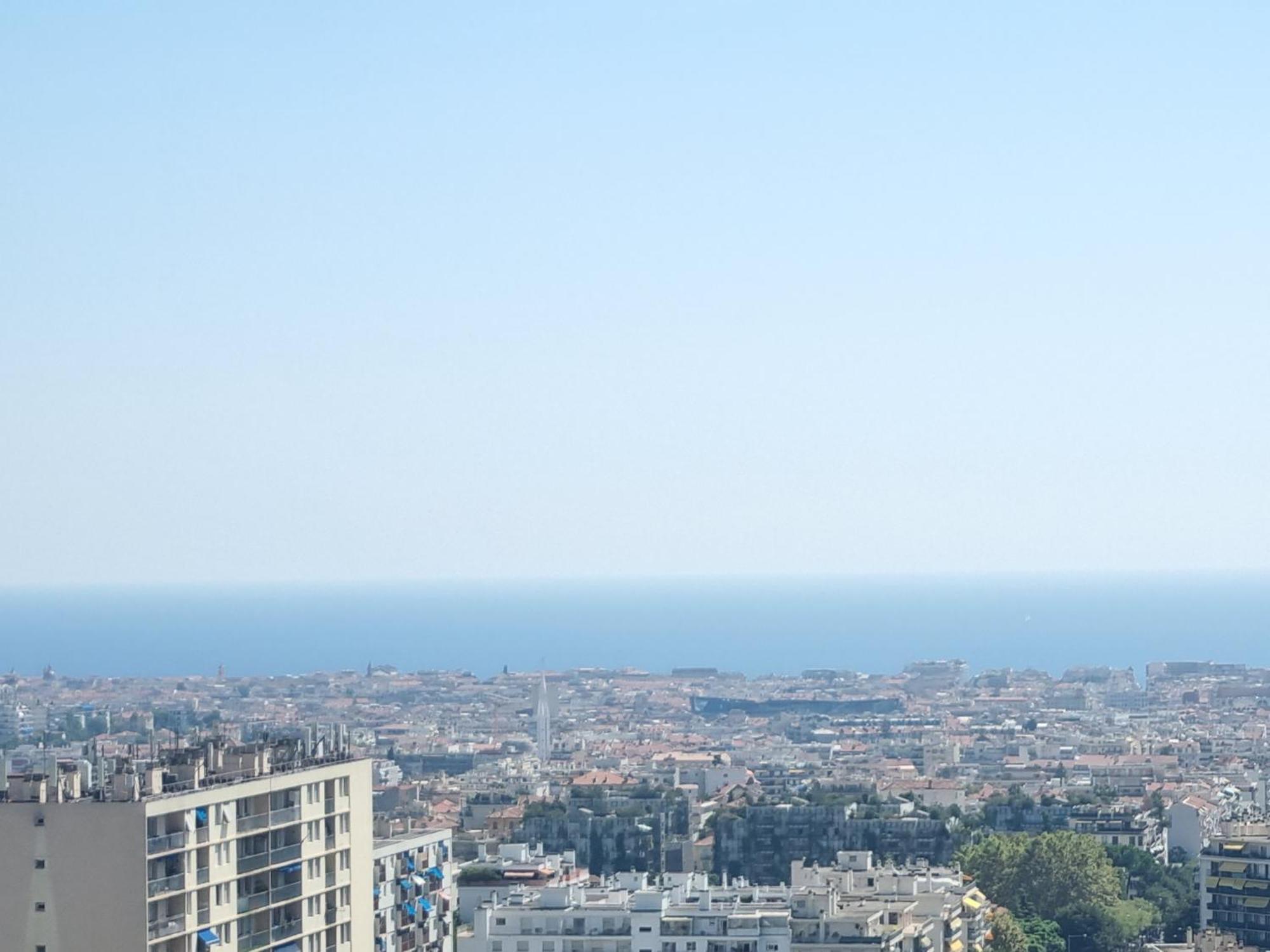 Chambre Privative Renove 2024, Climatisation, Tramway Sur Place , 12 Min Centre, 16 Min Plage, Apercu Lateral Mer, 2 Wc Avec 2 Salle De Bain, Private Room Renovated 2024, Air-Conditioned , Tram On Spot, 2 Toilets And 2 Bathrooms Νίκαια Εξωτερικό φωτογραφία